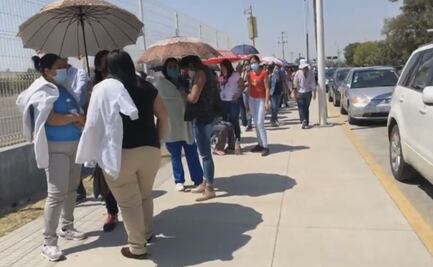 Médicos particulares en Guanajuato esperan más de 12 horas por vacuna; no logran ser inmunizados