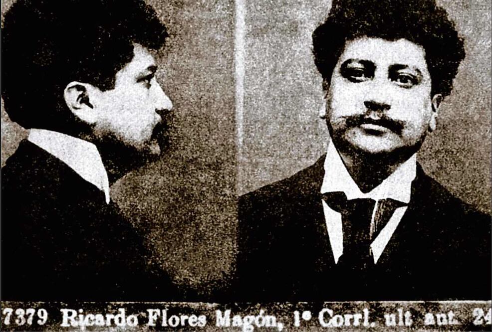 Imagen de la ficha policiaca de Ricardo Flores Magón, núm. de registro: 7 379, 1903, cárcel de Belén, Ciudad de México./ Fototeca Nacional INAH