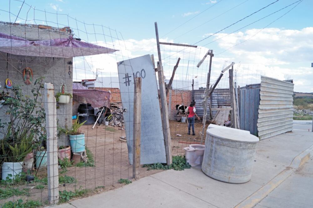 La labor del Coneval y del Inegi son fundamentales para entender la situación de la pobreza multidimensional en México, aseguró la Coparmex. Foto/ARCHIVO EL UNIVERSAL