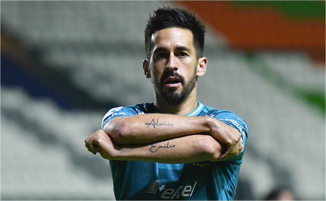 Fernando Navarro durante su paso con el León. FOTO: IMAGO7