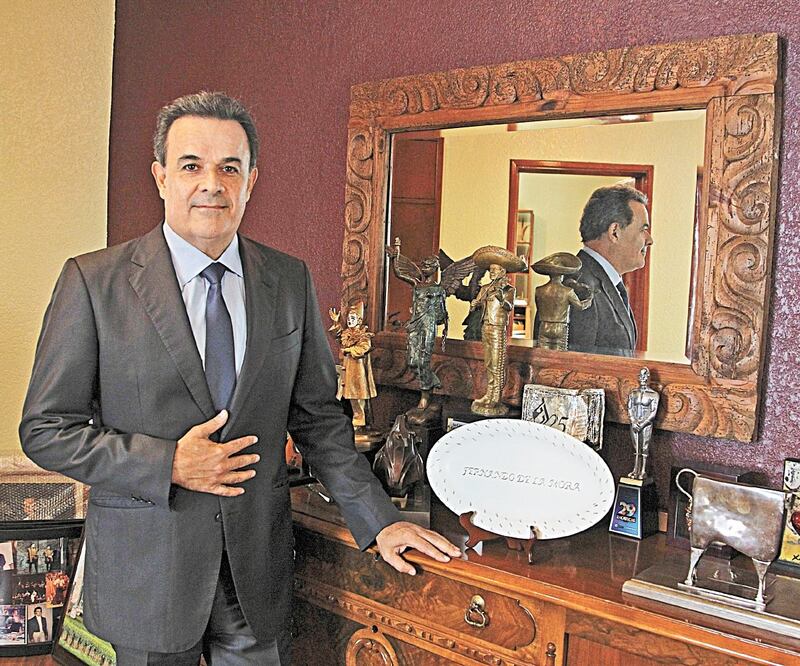 De la Mora apoya a la fundación Comparte Vida A.C., que lucha contra la leucemia y otras enfermedades. CLASOS