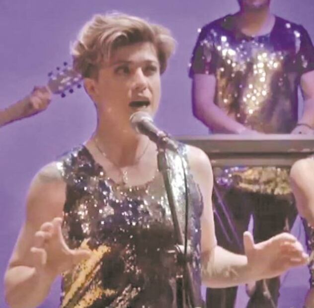 Manifiestan su orgullo a través de Internet