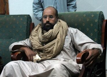 Milicias de Libia dicen haber liberado al hijo de Gadafi