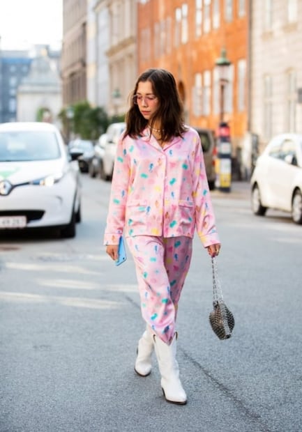 Así es como las fashionistas usan sus pijamas en la calle