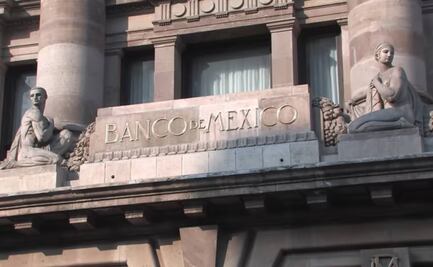 Banxico sigue pasos de la Fed en tasas de interés; las mantiene sin cambio y quedan en 7%