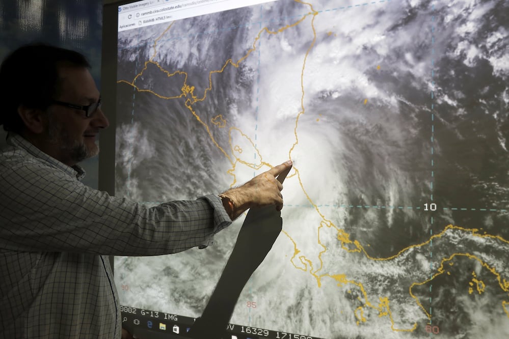 La alerta había se emitió tras un sismo de magnitud 7.2 en la escala de Richter ocurrido a las 12:45 hora local (Foto: Xinhua)