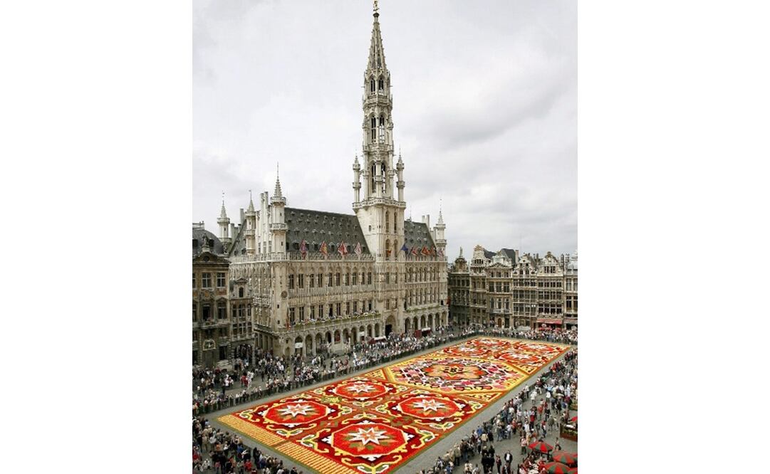 De Markt, la plaza en la que se encuentra la iglesia en cuestión. Foto: EFE/Benoit Doppagne, archivo