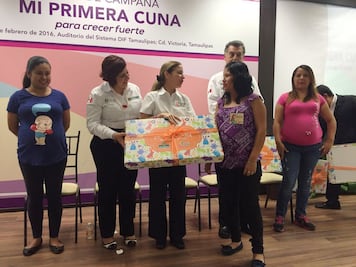 Entregan cunas para prevenir muerte súbita en bebés