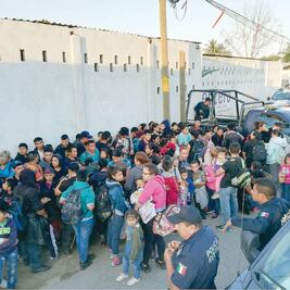 Regresa EU a 5 familias migrantes a Tijuana