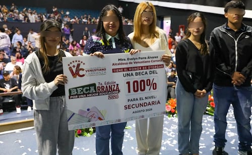 Venustiano Carranza entrega 3 mil becas para el ciclo escolar 2026; refuerzan seguridad en escuelas