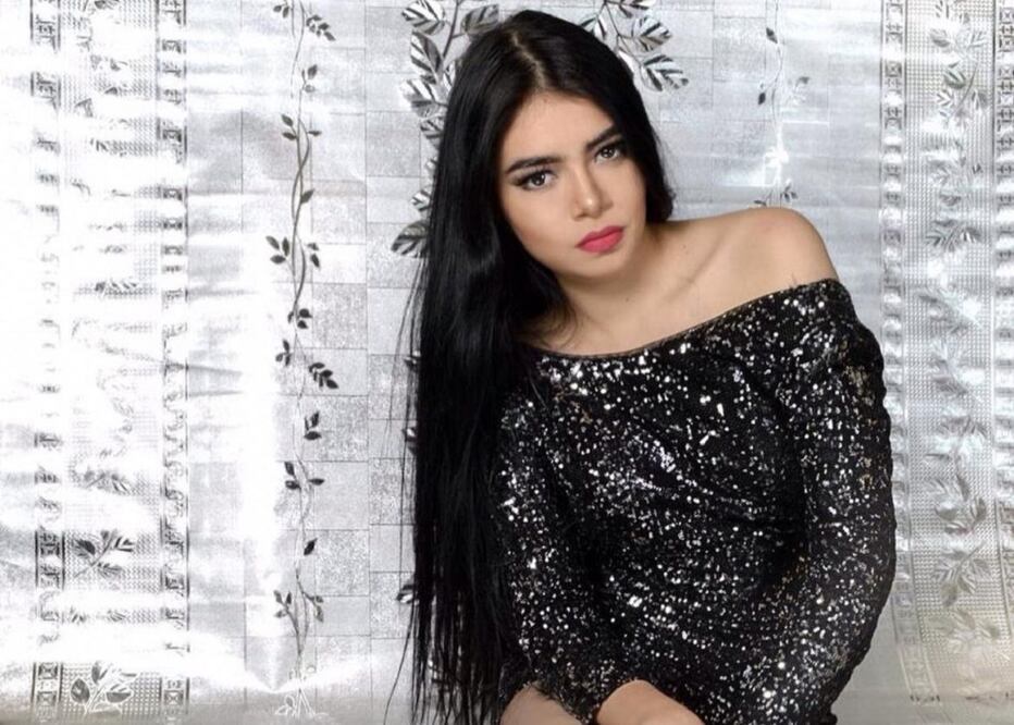 La cantante llamó la atención de sus seguidores al usar un ajustado conjunto neón / Foto: Instagram @irlandavalenzuelaoficial