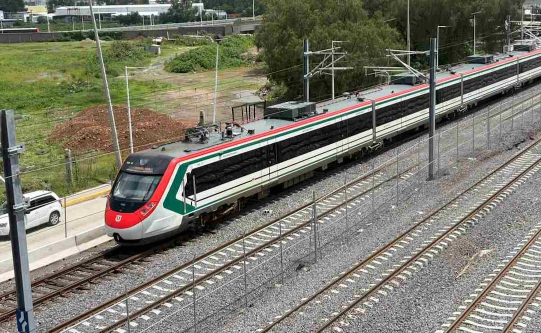 Tren Felipe Ángeles opera con marcha lente; usuarios reportan saturación en varias estaciones. Foto: Arturo Contreras / EL UNIVERSAL.