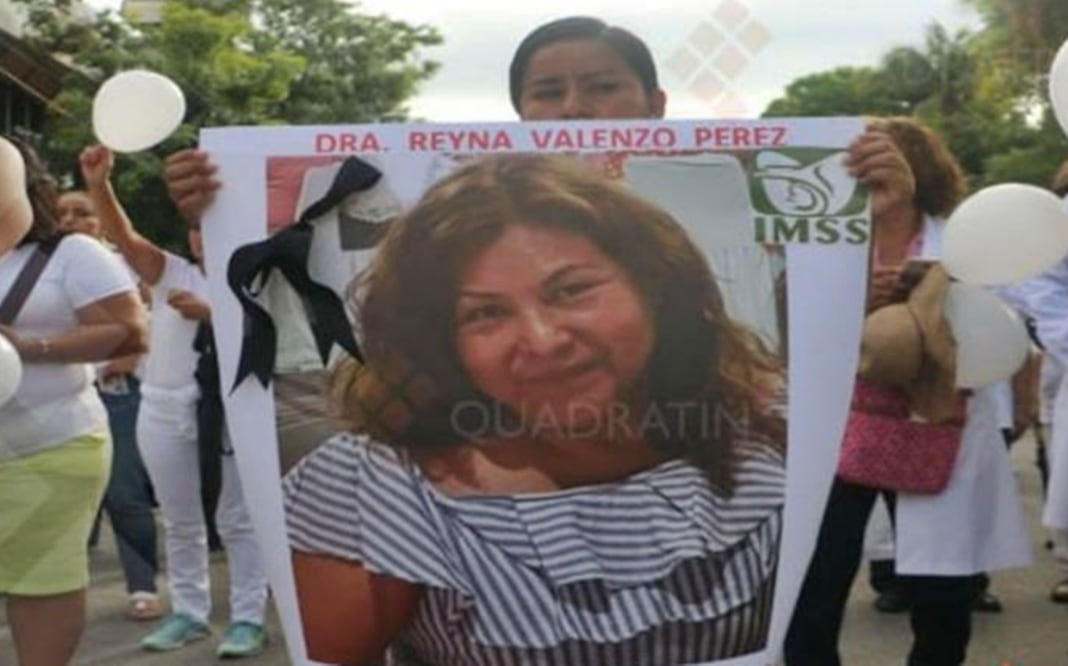 Los asesinatos de la oftalmóloga Reyna Valenzo Pérez y de la profesora Iztel Vega Radilla, ocurridos en menos de tres días en Acapulco, han provocado protestas. Foto: Archivo/EL UNIVERSAL