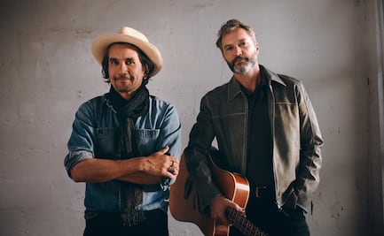 Bacilos, fiel al viejo oficio de hacer música de verdad; "que no sólo la computadora lo haga"