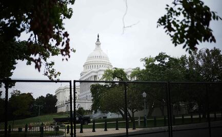 Se desata incendio en un edificio cerca del Capitolio de Estados Unidos
