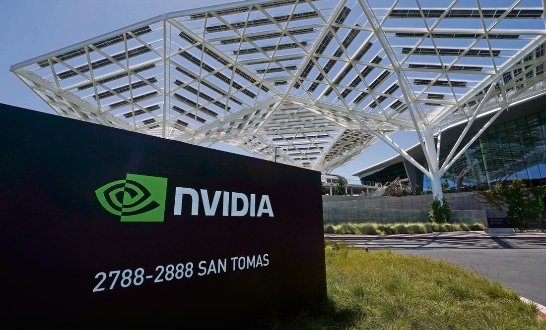 Nvidia marcó un récord trimestral de ingresos gracias a su principal segmento, el del Centro de Datos, que engloba los chips, y que recaudó 35 mil 600 millones de dólares. Foto: Archivo/El Universal
