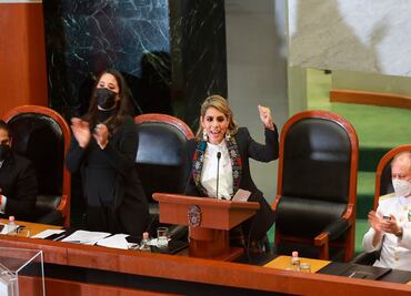 Presenta Evelyn Salgado a su gabinete para gobernar Guerrero