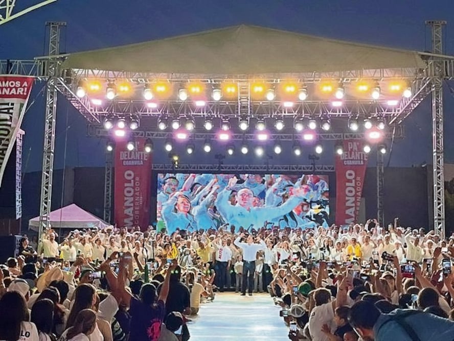 En Saltillo cerró su campaña Manolo Jiménez, de la Alianza Ciudadana por la Seguridad, y Lenin Pérez, de la Unidad Democrática, en Monclova. Foto: Especial
