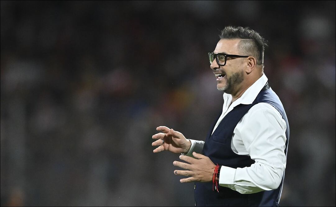 Tirco Mohamed en el juego ante Chivas - Foto: Imago7