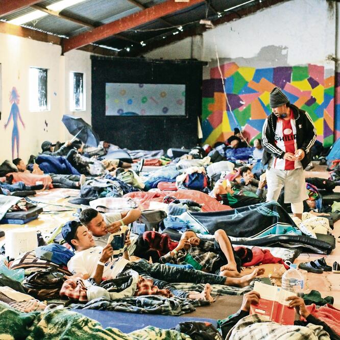 De acuerdo con las primeras indagatorias, los migrantes asesinados habrían ido con dos mujeres a un lugar cerca de donde fue habilitado el albergue temporal Benito Juárez. Foto: ARCHIVO EL UNIVERSAL