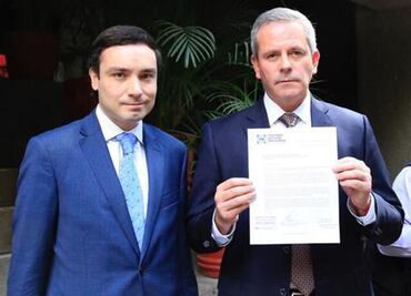 PAN solicita a embajada venezolana que Maduro no venga a México