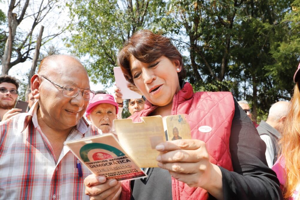Gómez Álvarez sostuvo reuniones privadas con su equipo de trabajo para analizar el rumbo de los proyectos políticos de sus adversarios (ARCHIVO EL UNIVERSAL)