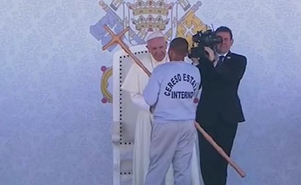 Pope Francis visits prison in Ciudad Juárez