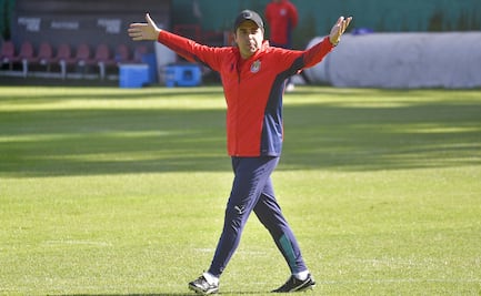 Chivas no le llegó al precio a ningún técnico, por eso se mantiene Marcelo Miche Leaño