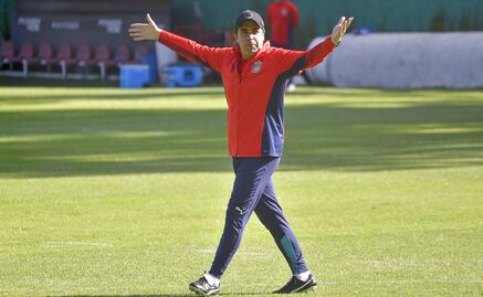 Chivas no le llegó al precio a ningún técnico, por eso se mantiene Marcelo Miche Leaño