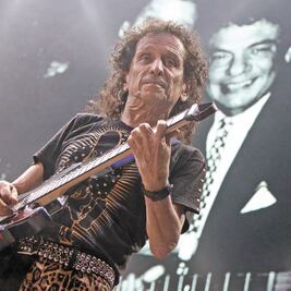 El Tri rueda por 50 años de rock & roll