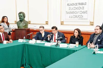 Morena y PRI cuestionan ampliación de convocatoria para Info local