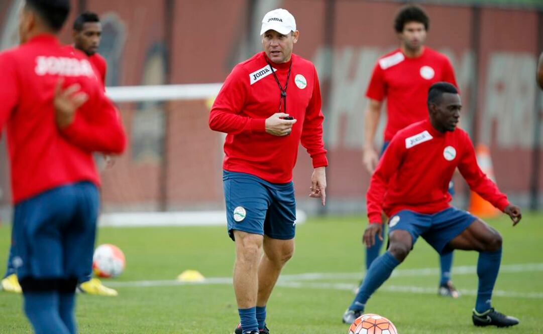 Futbolista cubano desaparece; se sospecha que desertó