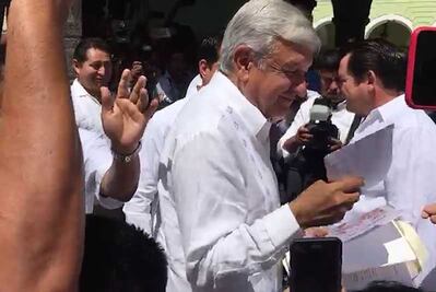  AMLO se reúne con el gobernador de Yucatán