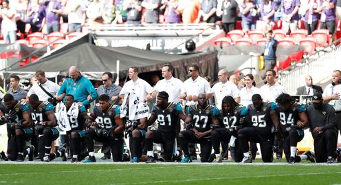 Ravens y Jaguars se unen en contra de Donald Trump