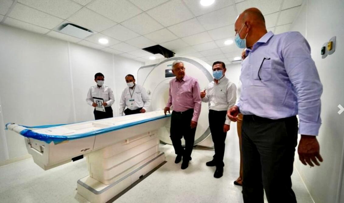 López Obrador hizo entrega del Hospital General de Gómez Palacio. Foto: Cortesía Presidencia