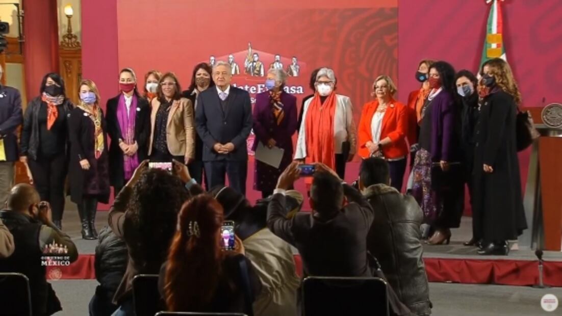 La mañanera de AMLO, 25 de noviembre, minuto a minuto