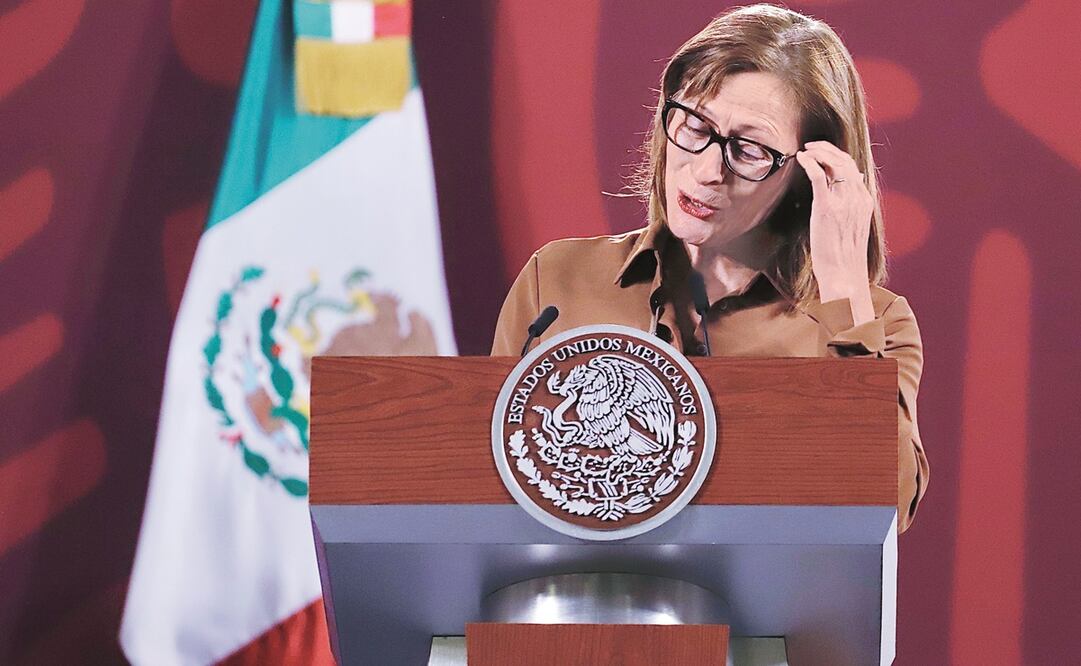 Clouthier al leer una carta, con voz entrecortada y a punto del llanto, agradeció a AMLO la oportunidad de colaborar.