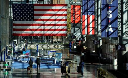 Donald Trump y Hillary Clinton se alistan para cierres de campaña