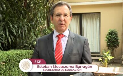 Mamás, heroínas por ayudar a sus hijos a estudiar: Esteban Moctezuma