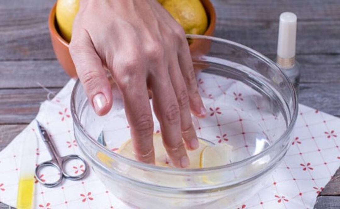Dile adiós a las uñas amarillas con este beauty tip 100% natural / Foto: Pexels