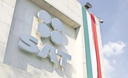 SAT embarga 194 mil piezas de maquillaje y cosméticos ilegales