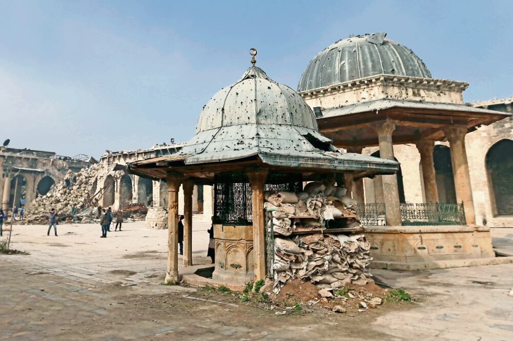 El lugar sufrió importantes daños en abril de 2013 por bombardeos. (AP/ HASSAM AMMAR)