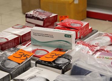 Aseguran 459 pruebas rápidas tras operativo de verificación en comercios del Centro Histórico