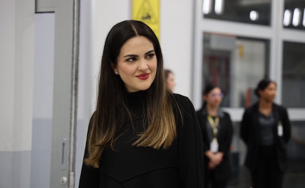 Comentario le sale caro a senadora Andrea Chávez