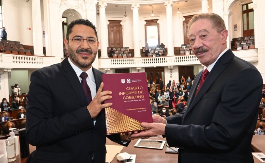 Foto: Especial/El Universal/El documento de actividades fue entregado al Congreso de la Ciudad de México