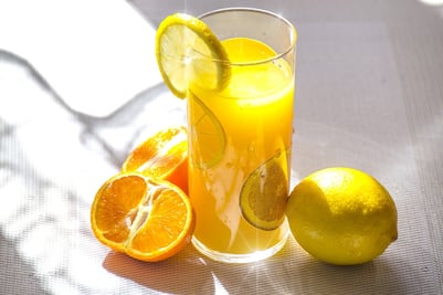 Cómo preparar un jugo antigripal en casa
