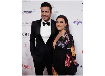 Eva Longoria presume amistad con Carlos Rivera en gala benéfica