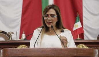 Diputada del PT propone crear escudo y bandera oficial de la CDMX; iniciativa busca reforzar identidad capitalina