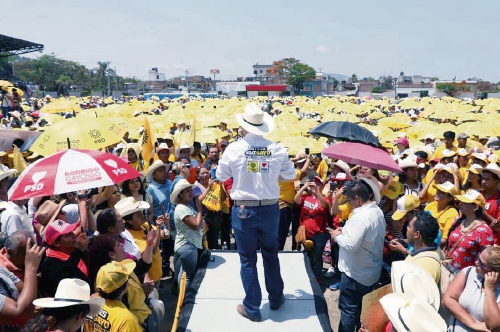 Rodrigo Gayosso aseguró que se dará apoyo al campo como nunca se ha hecho en la historia del estado, porque la tierra, dice, debe producir todo el año. Foto: ESPECIAL