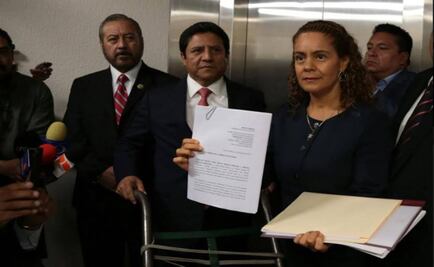 Diputados del PRI presentan juicio político contra Graco por socavón